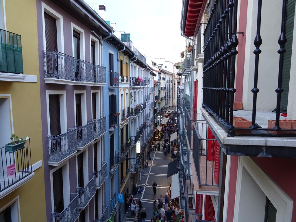 Bearan Bar & Rooms Pamplona Ngoại thất bức ảnh
