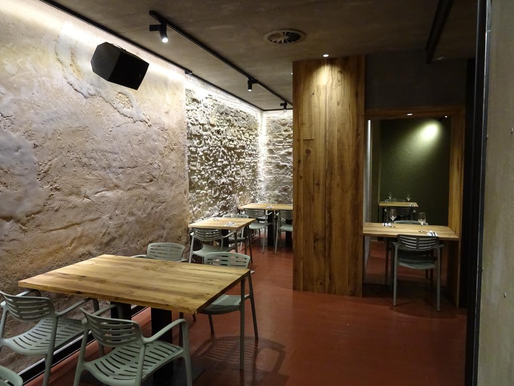 Bearan Bar & Rooms Pamplona Ngoại thất bức ảnh