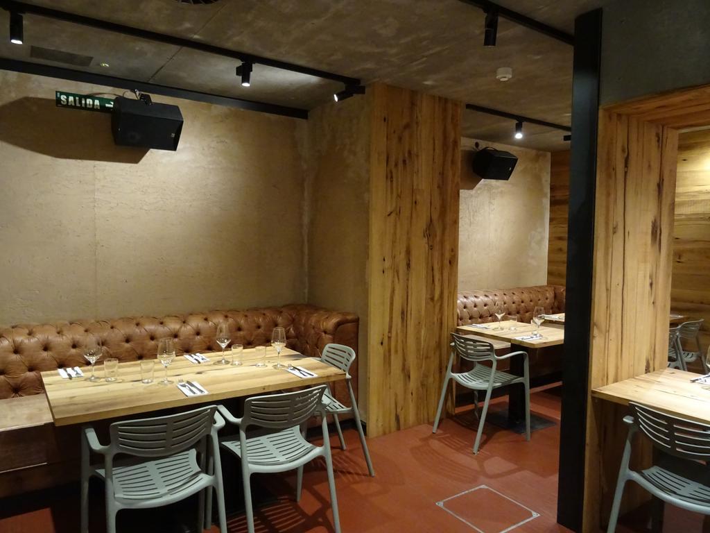 Bearan Bar & Rooms Pamplona Ngoại thất bức ảnh