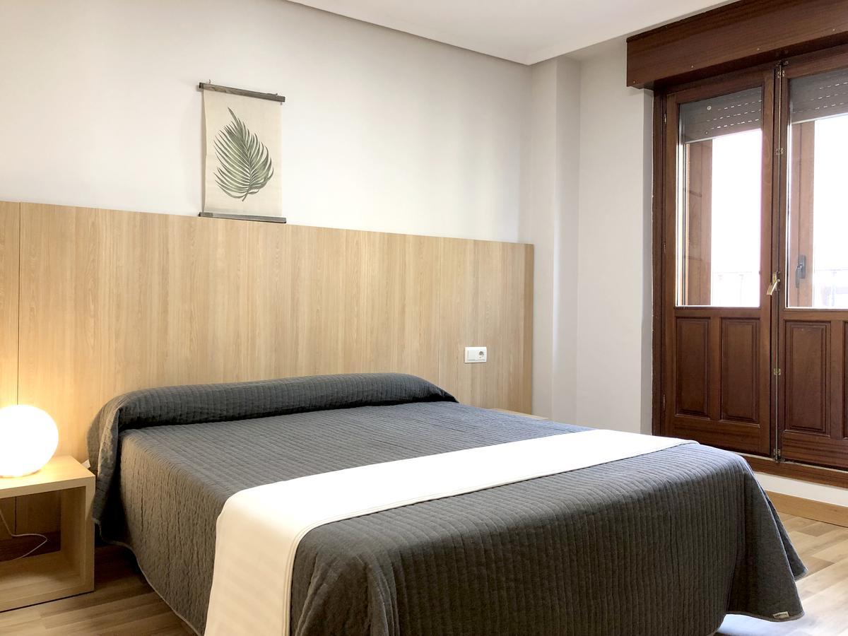Bearan Bar & Rooms Pamplona Ngoại thất bức ảnh
