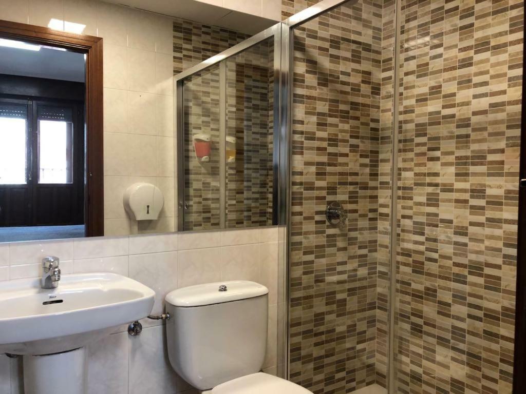 Bearan Bar & Rooms Pamplona Ngoại thất bức ảnh